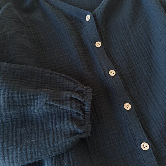 Marine Layer - Colette Doublecloth Top - Small / Black - Picture 6 of 7